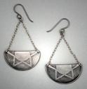 Steel earrings with star pattern on chain; Niobium ear wires